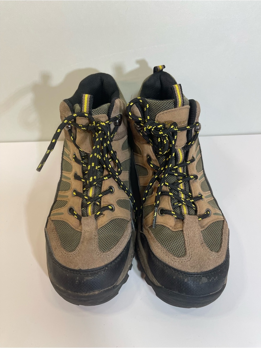 Bearpaw Hiking Boots Youth Boys Size 4.5 Brown Outdoor Rugged Wear Unisex